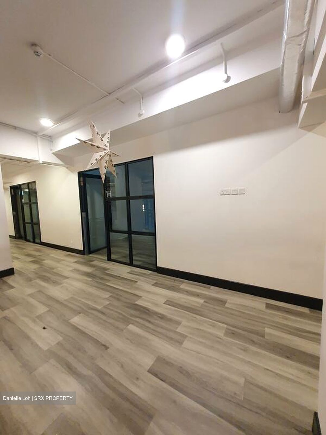Spring Grove (D10), Retail #602983451
